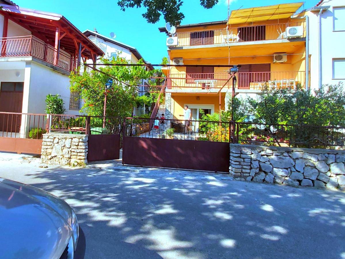 Apartman Arija-Pino 보디체 외부 사진